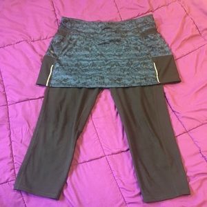 Athleta 2 in 1 skirted leggings